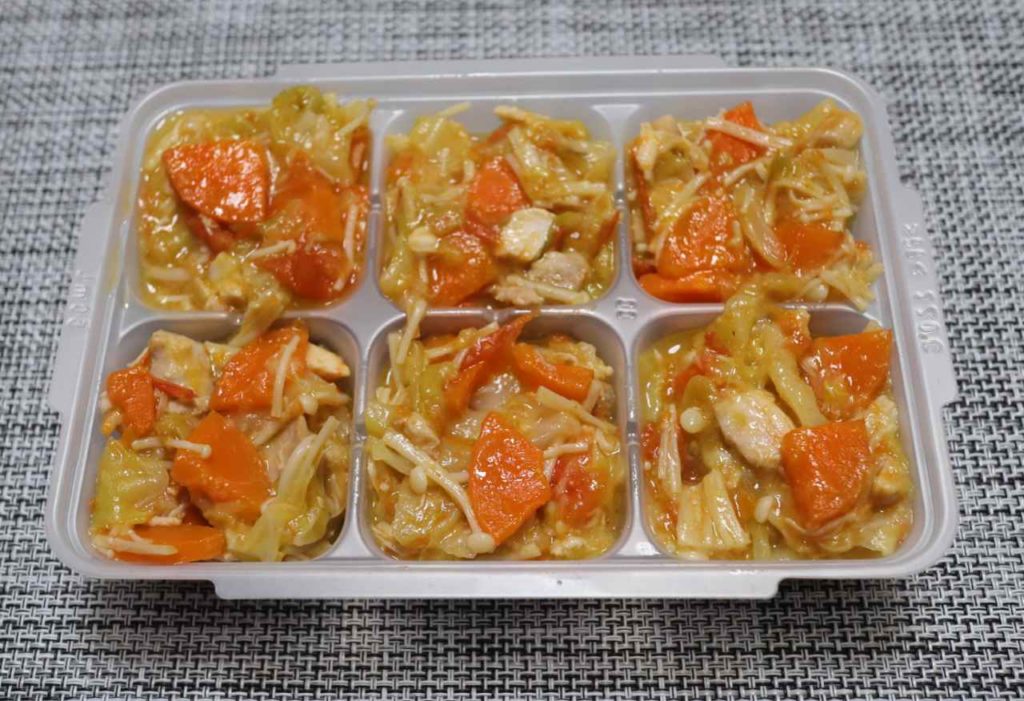ホットクックで幼児食 野菜と鶏もも肉の柔らか煮 Kochan Blog 生涯挑戦