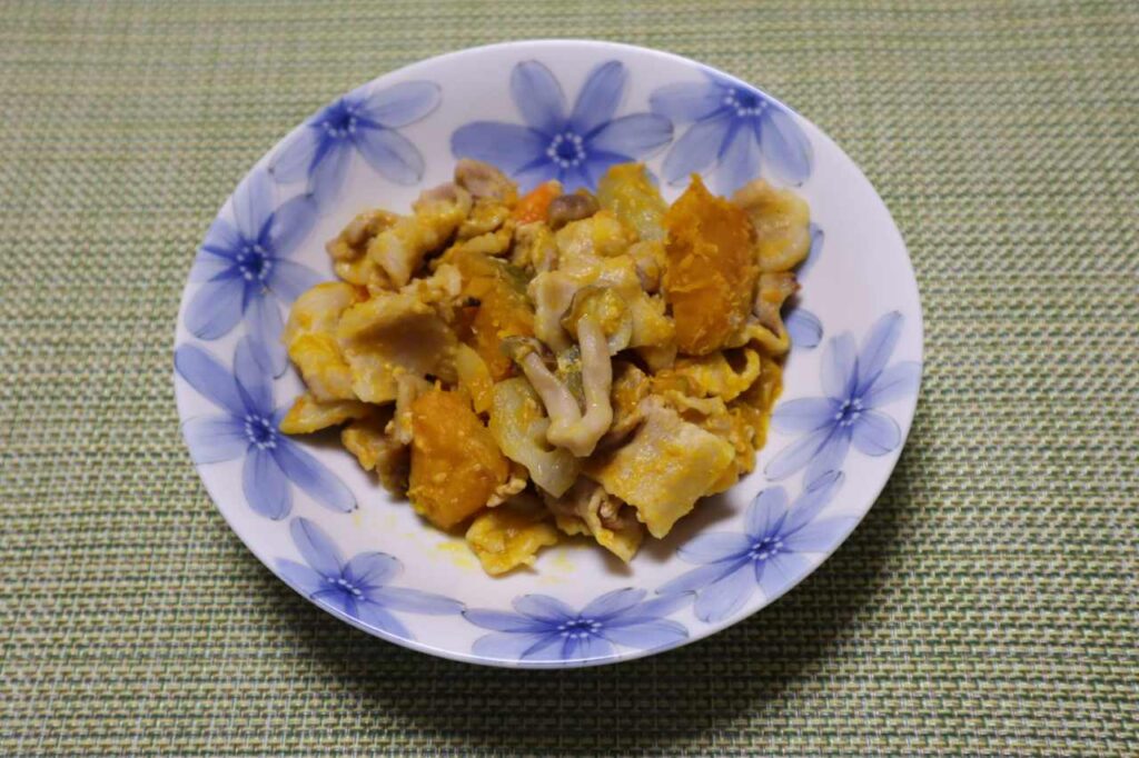 ■豚バラと野菜の味噌風味蒸しの出来上がりと味